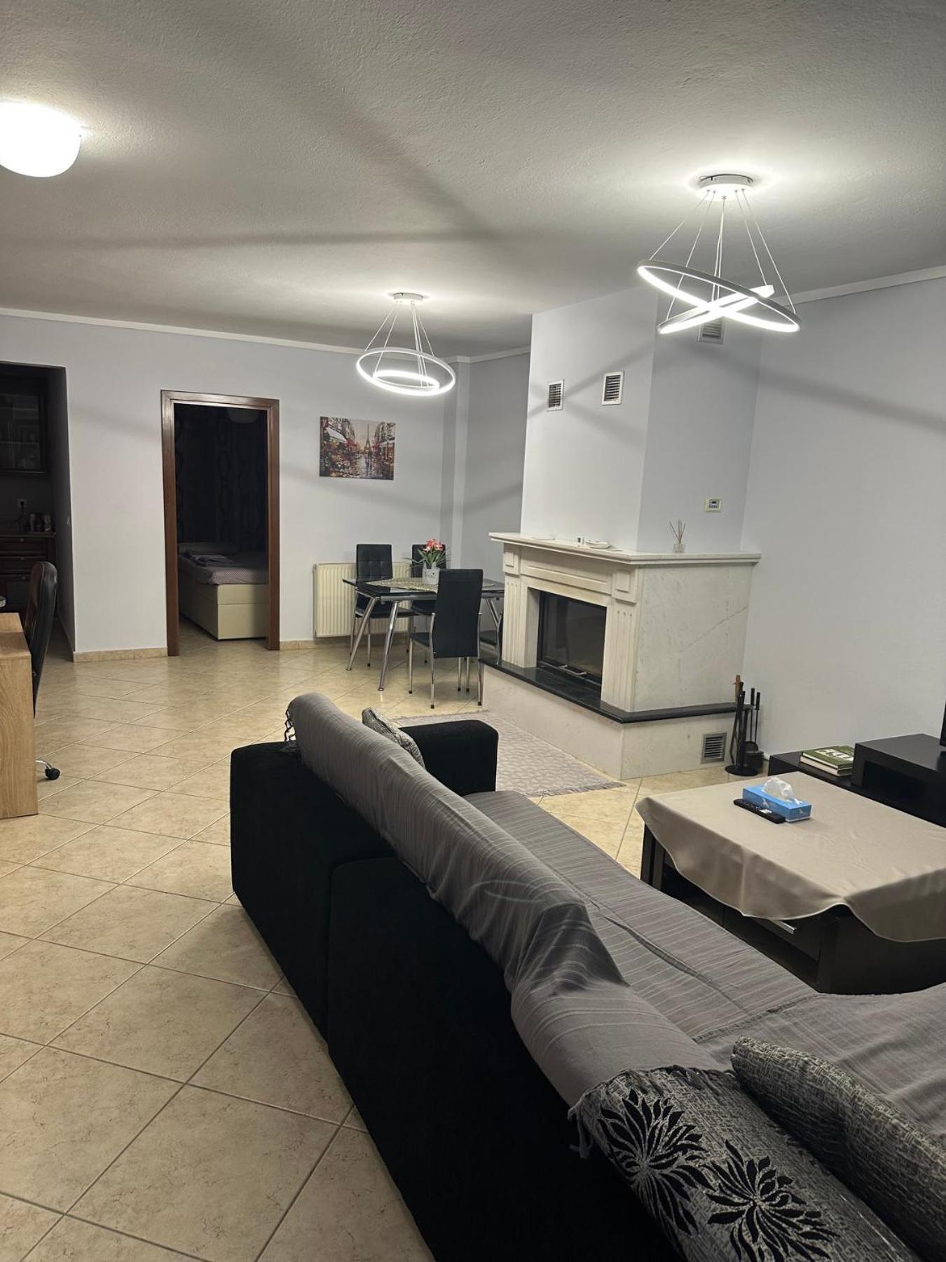 Pefka Apartment Thessaloniki
